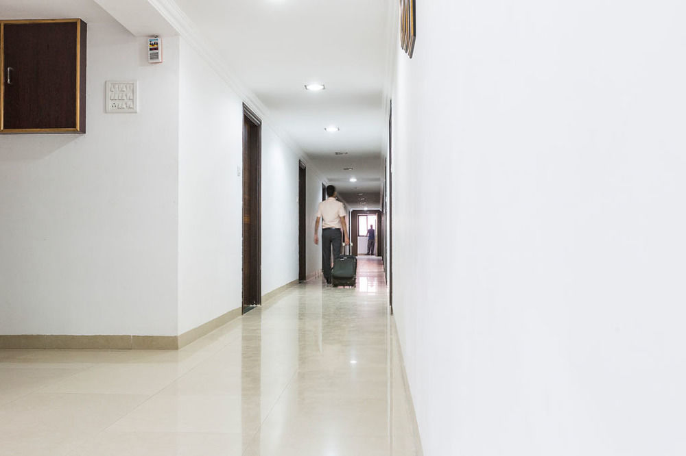 Hotel Shirdi Sai Wada Esterno foto